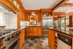 Kitchen - 