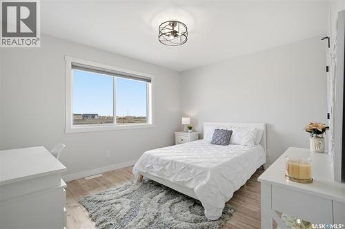 342 Stilling Manor, Saskatoon, SK - Indoor Photo Showing Bedroom