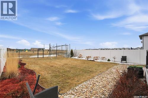 342 Stilling Manor, Saskatoon, SK - Outdoor
