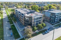 211-760 Tache AVE  Winnipeg, MB R2H 1G8