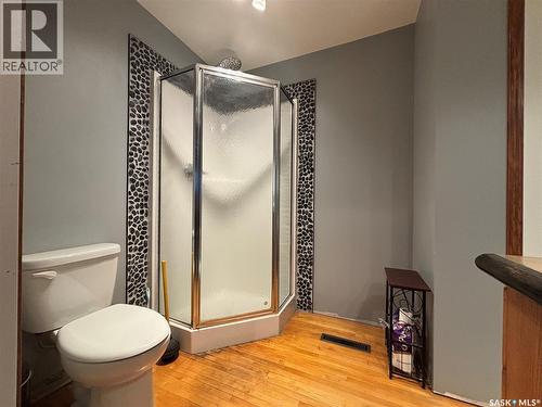 413 Maple Street, Maple Creek, SK - Indoor Photo Showing Bathroom
