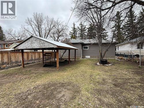 413 Maple Street, Maple Creek, SK - Outdoor