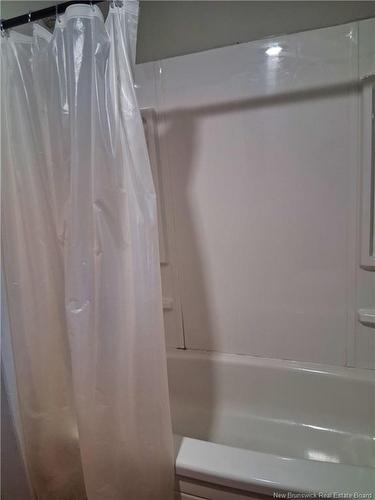 20 Back Rd, Wilsons Beach, NB 