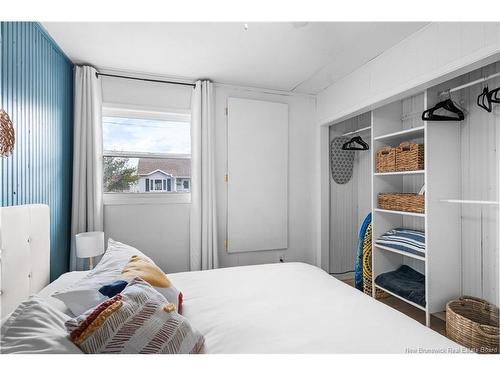 60 Third Ave, Pointe-Du-Chêne, NB 