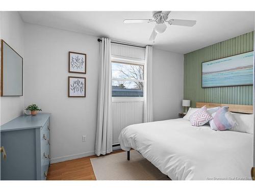 60 Third Ave, Pointe-Du-Chêne, NB 