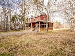 701 Brooklyn Street North Kingston, NS B0P 1R0