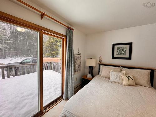 156 Widow Point Loop, West Bay Marshes, NS 