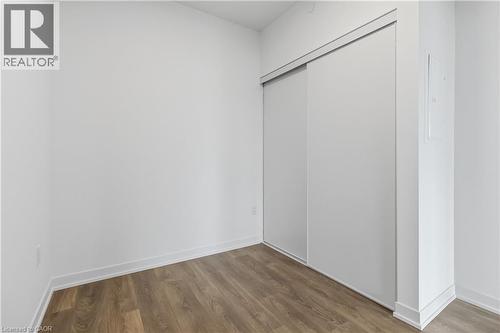 4878 Powers Common Unit# 224, Burlington, ON - Indoor Photo Showing Other Room