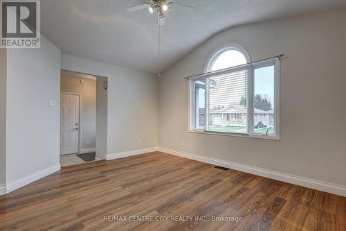 42 Oldewood Crescent, St. Thomas, ON - Indoor Photo Showing Other Room