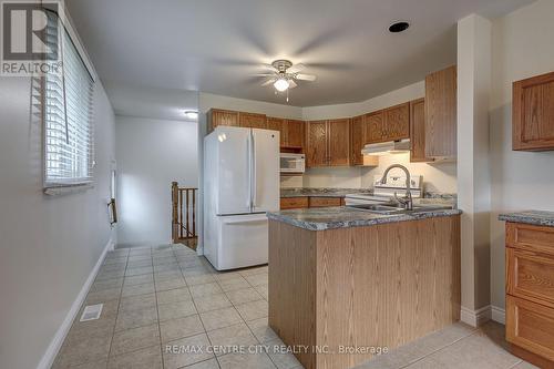 42 Oldewood Crescent, St. Thomas, ON - Indoor Photo Showing Kitchen