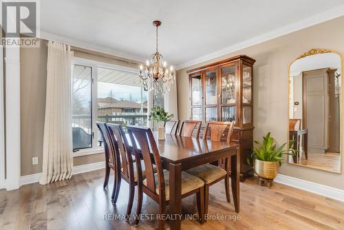 941 Stainton Drive, Mississauga, ON - Indoor Photo Showing Dining Room