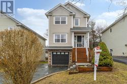 53 Heathside Crescent  Halifax, NS B3S 1G3