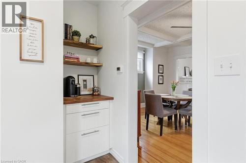 199 Kensington Avenue S, Hamilton, ON - Indoor Photo Showing Other Room