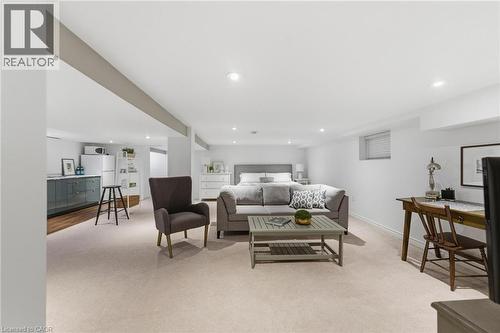 199 Kensington Avenue S, Hamilton, ON - Indoor Photo Showing Other Room