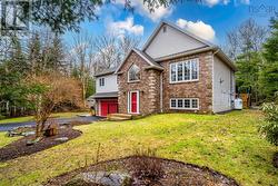 32 Bristol Avenue  Stillwater Lake, NS B3Z 1G7