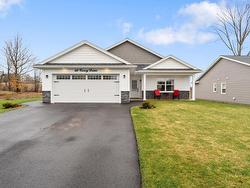 60 Covey Drive  North Kentville, NS B0N 2T0