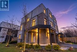 1801 MITOFF PLACE  Mississauga, ON L4W 0E8