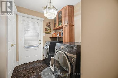 Separate Laundry Room - 1311 Underwood Drive, Mississauga, ON - Indoor Photo Showing Laundry Room