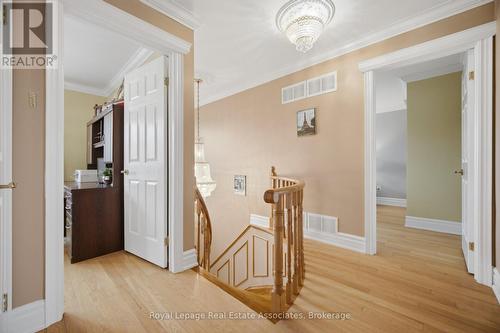 Hardwood flooring - 1311 Underwood Drive, Mississauga, ON - Indoor Photo Showing Other Room