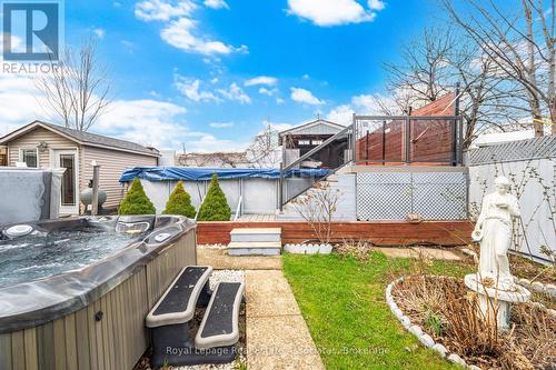 No need for cottage! - 1311 Underwood Drive, Mississauga, ON - Outdoor