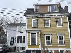 5273-5275 Tobin Street  Halifax, NS B3H 1S3