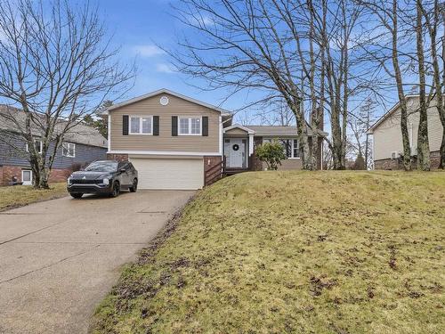 10 Durham Way, Cole Harbour, NS 