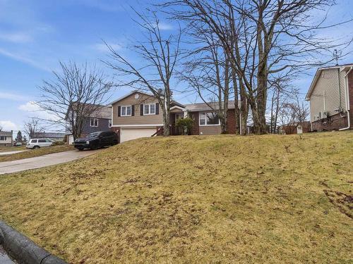 10 Durham Way, Cole Harbour, NS 