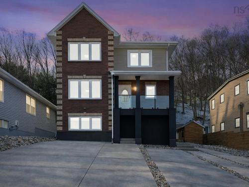 8 & 10 Sailboat Lane  Halifax, NS B3P 1Y9