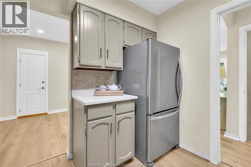 3711 Dandurand Boulevard, Windsor, ON - Indoor