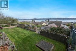 542 Thulin St  Campbell River, BC V9W 2L1