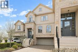 2400 NEYAGAWA Boulevard Unit# 34 Oakville, ON L6H 7P5