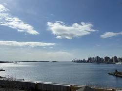 13 Fairbanks Street  Dartmouth, NS B3A 1B8