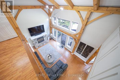 9 Michael'S Lane, Tillsonburg, ON - Indoor With Fireplace