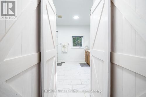 9 Michael'S Lane, Tillsonburg, ON - Indoor Photo Showing Other Room