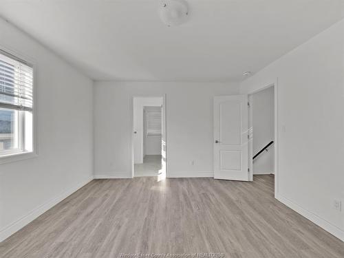 658 Caron, Windsor, ON 