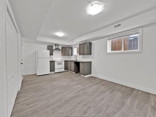 658 Caron, Windsor, ON 