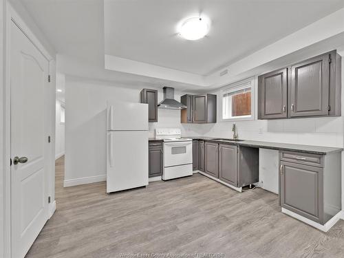 658 Caron, Windsor, ON 
