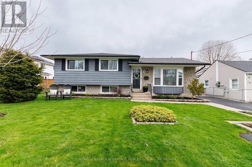 3 NORTHGLEN AVENUE E  St. Catharines (Port Weller), ON L2M 1B3