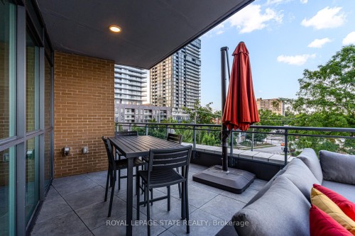 308-2060 Lakeshore Road, Burlington, ON - Outdoor With Exterior