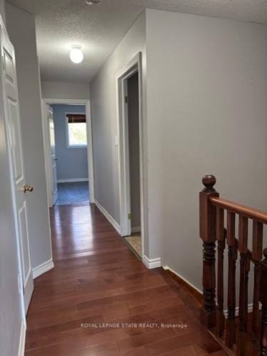 45 Thames Way, Hamilton, ON - Indoor Photo Showing Other Room