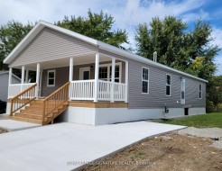 12 Briarwood Place Innisfil, ON L0L 1L0