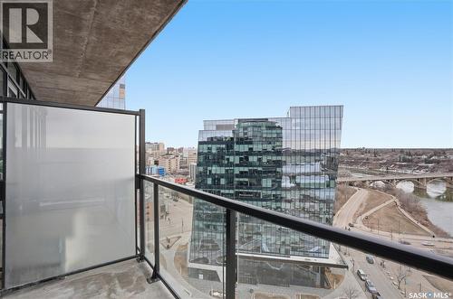 1505 490 2Nd Avenue S, Saskatoon, SK - Outdoor With Balcony With View