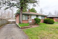 87 ARCADIA CRESCENT  London East (East O), ON N5W 1P5