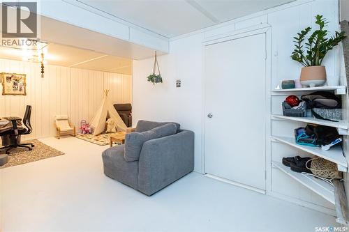 38 Morris Drive, Saskatoon, SK - Indoor