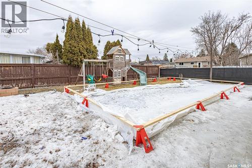 38 Morris Drive, Saskatoon, SK - Outdoor