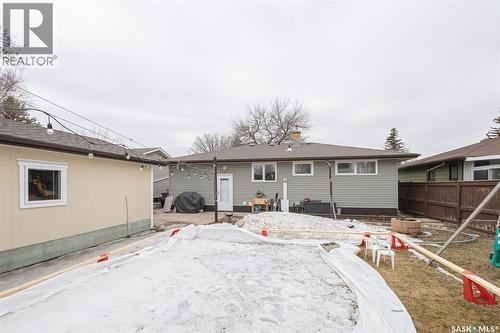 38 Morris Drive, Saskatoon, SK - Outdoor