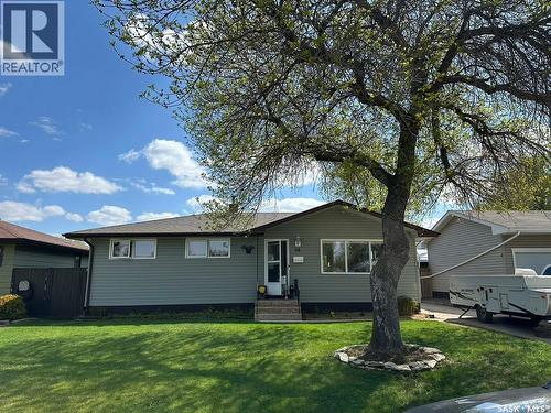38 Morris Drive, Saskatoon, SK - Outdoor