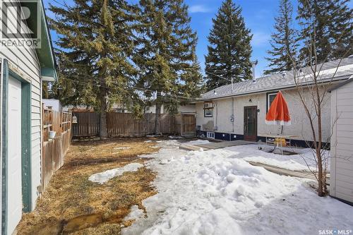 1117 Taylor Street E, Saskatoon, SK - Outdoor