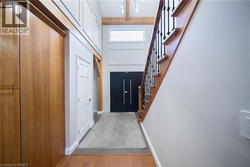 9 Michael'S Lane, Tillsonburg, ON - Indoor Photo Showing Other Room