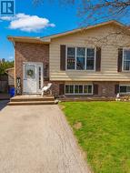 8383 MUNDARE CRESCENT Niagara Falls (Chippawa), ON L2G 7M6